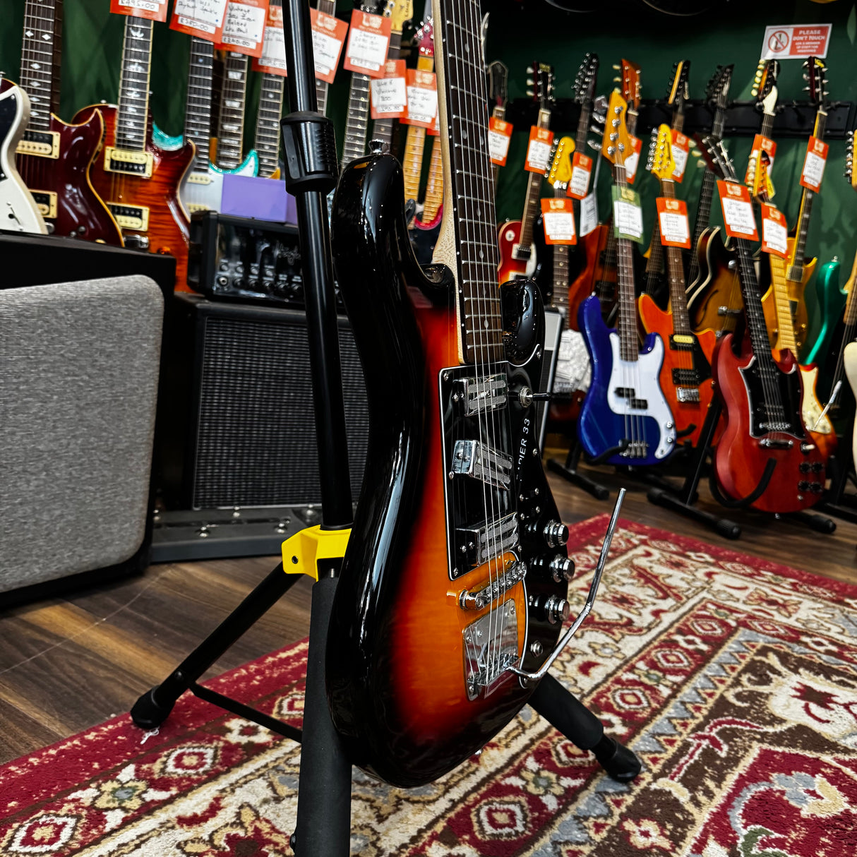 Rapier 33 Electric Guitar 3 Tone Sunburst (Pre-Owned)