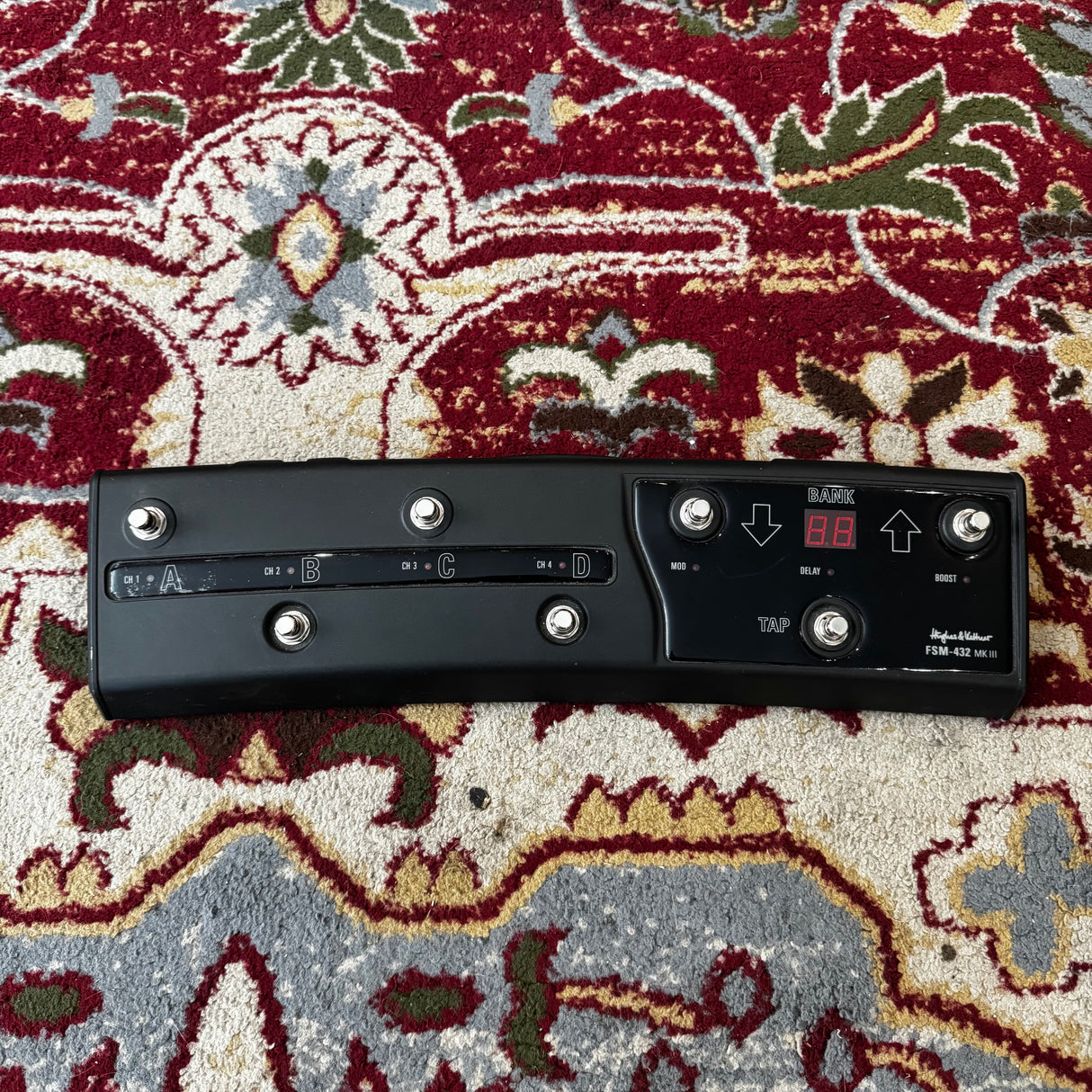 Hughes & Kettner Black Spirit 200 Electric Guitar Amplifier Head + FSM-432-MKII Foot Controller (Pre-Owned)