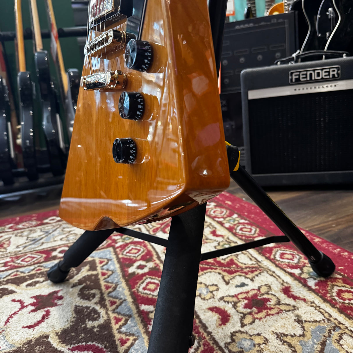 Harley Benton EX-76 Classic GHW AN Explorer Antique Natural (Pre-Owned)