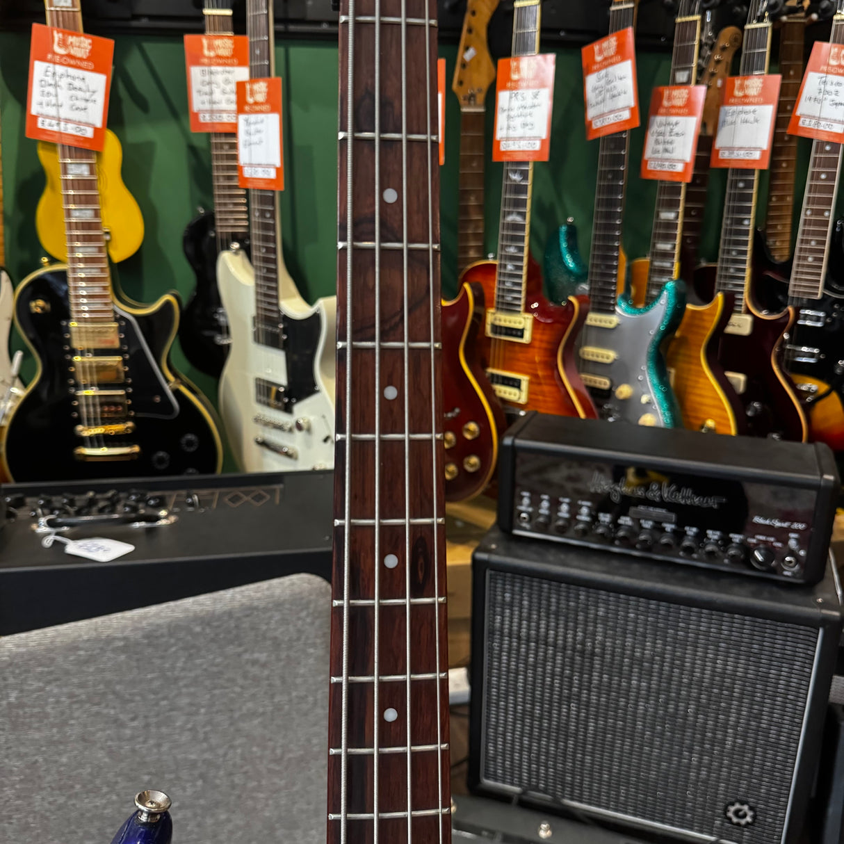 Peavey Milestone III Bass Guitar Blue (Pre-Owned)