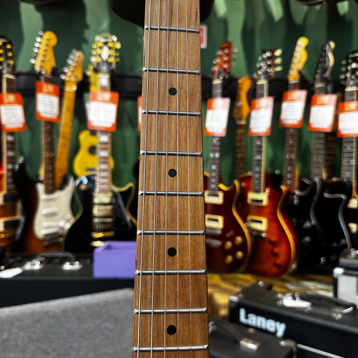 Mooer GTRS S800 Standard Intelligent Guitar Vintage White (Pre-Owned)