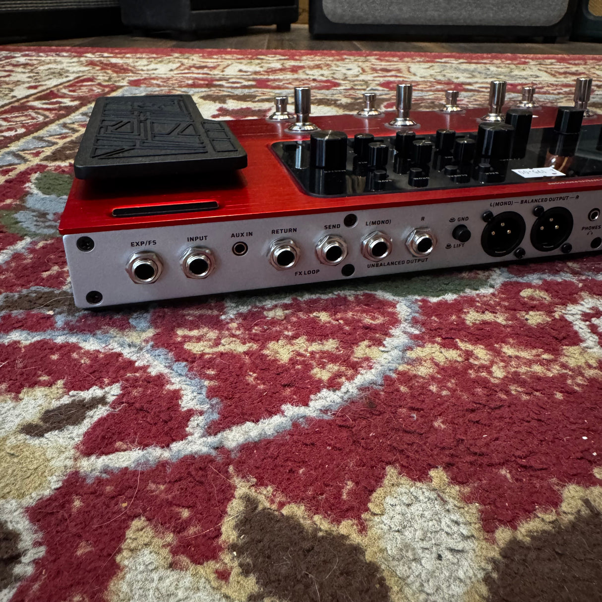 Valeton GP-200R Guitar Multi Effects Processor Pedal (Pre-Owned)