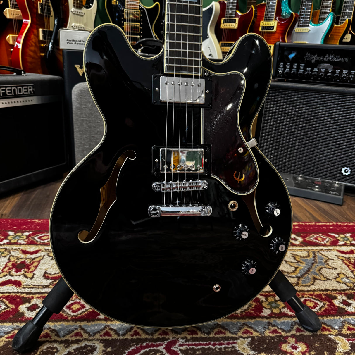 Epiphone Sheraton II Ebony Black 2014 + Hard Case (Pre-Owned)