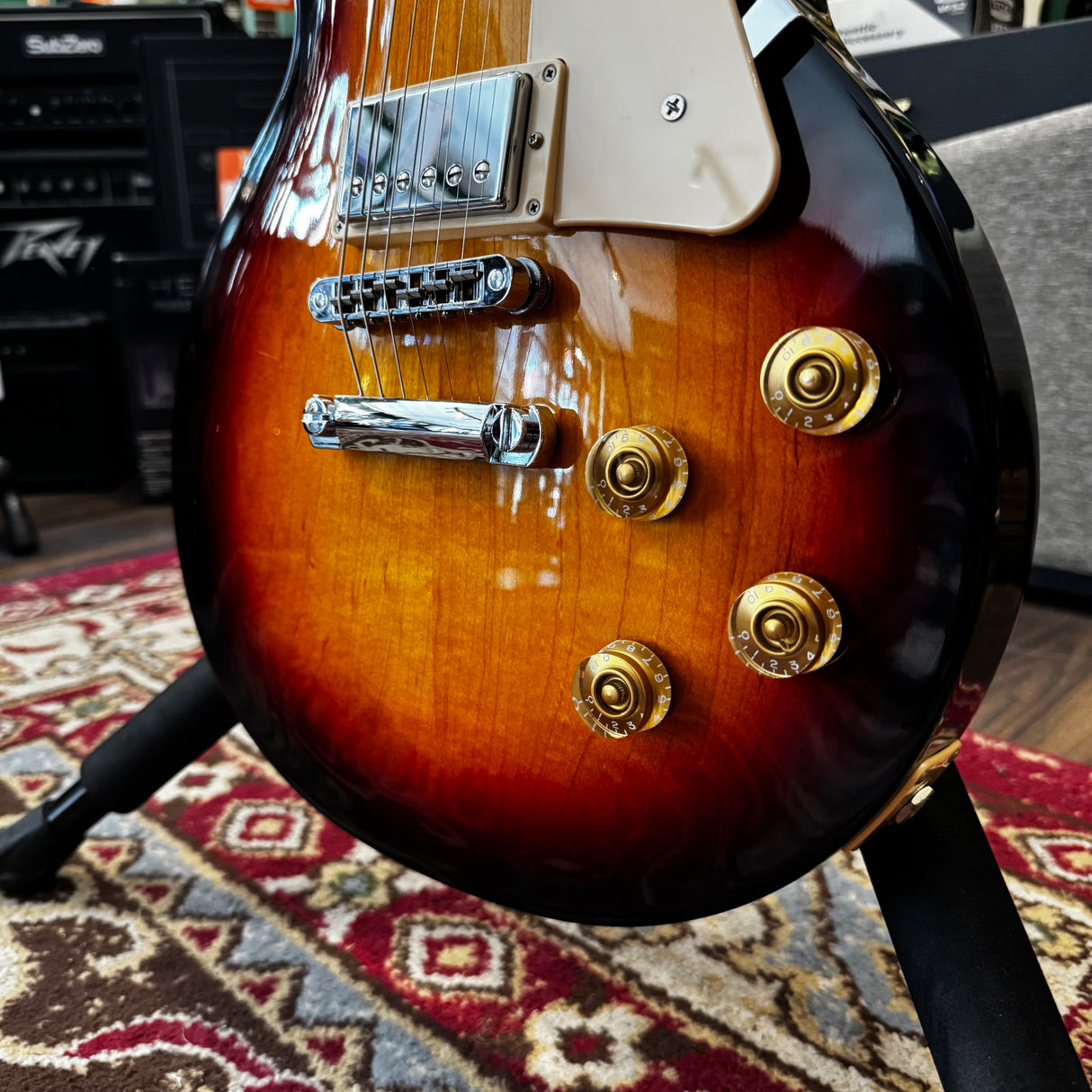 Gibson Les Paul Studio 2012 sunburst + Hard Case (Pre-Owned)