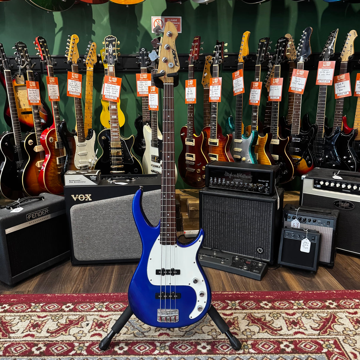 Peavey Milestone III Bass Guitar Blue (Pre-Owned)