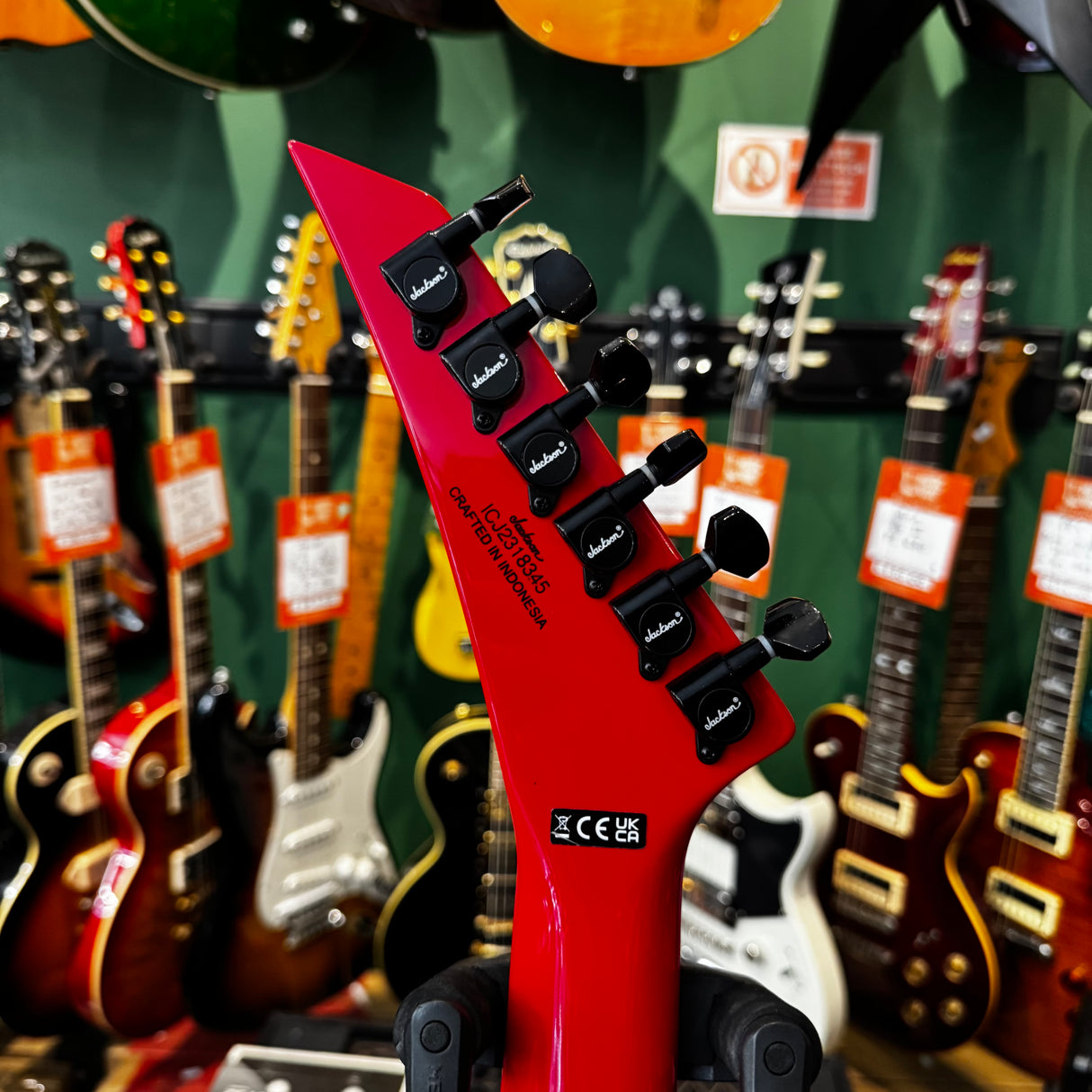 Jackson X Series Warrior WRX24M Racing Red + Hard Case (Pre-Owned)