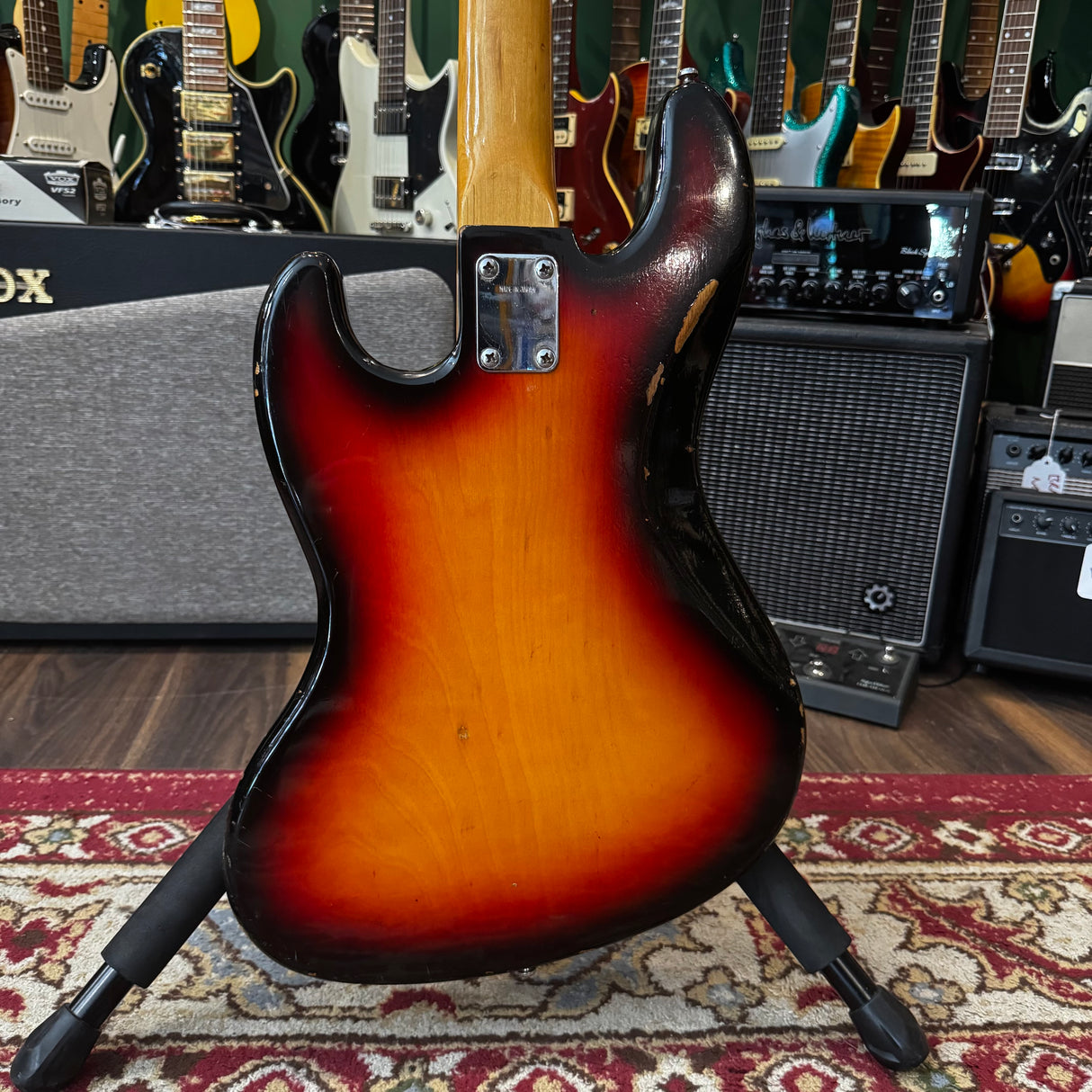 Columbus Jazz Bass Guitar Japanese 1970's Sunburst (Pre-Owned)