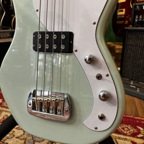 G&L Tribute Series Fallout Shortscale Bass Surf Green (Pre-Owned) - Music Vault