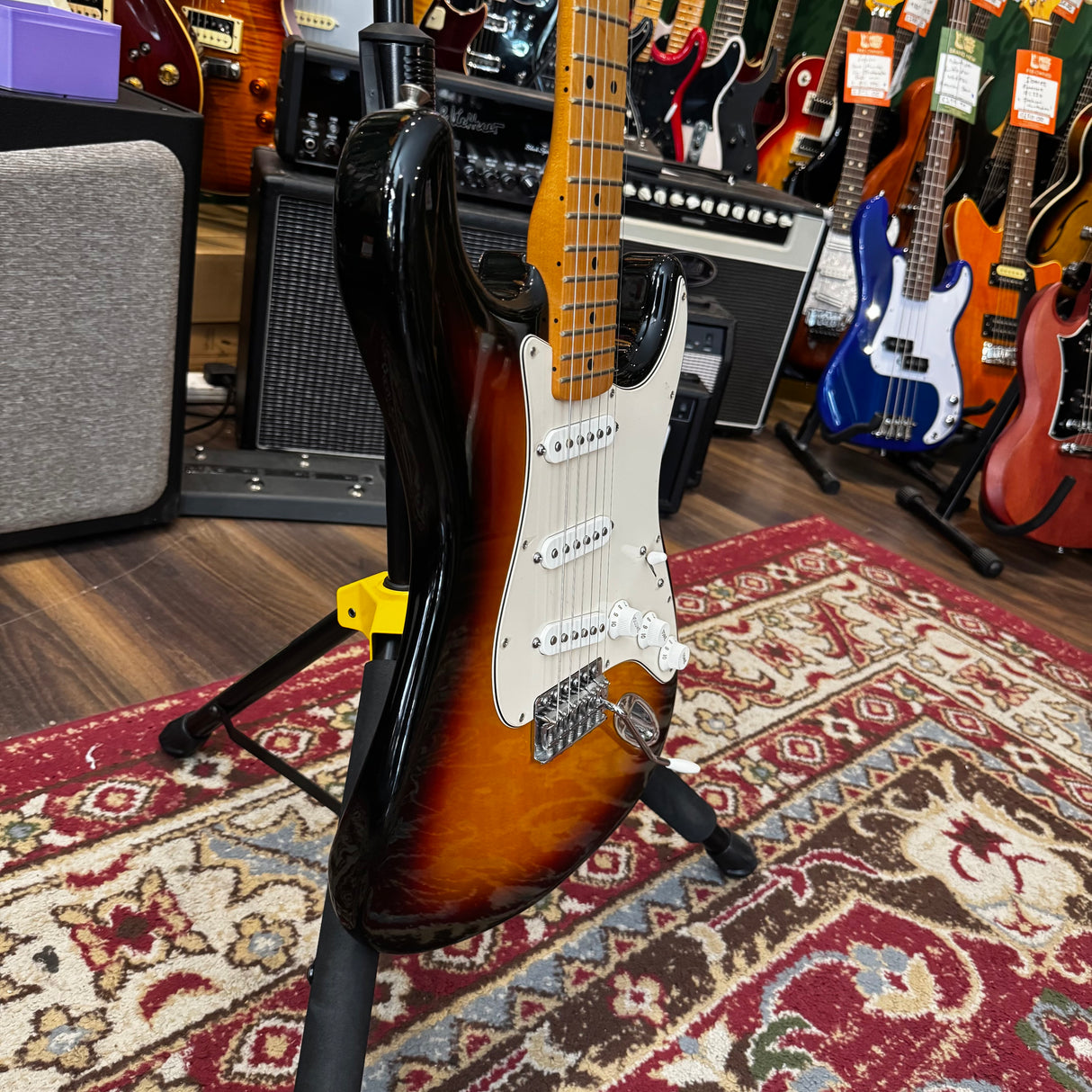 Fender Mexican Standard Stratocaster Sunburst 2009 (Pre-Owned)