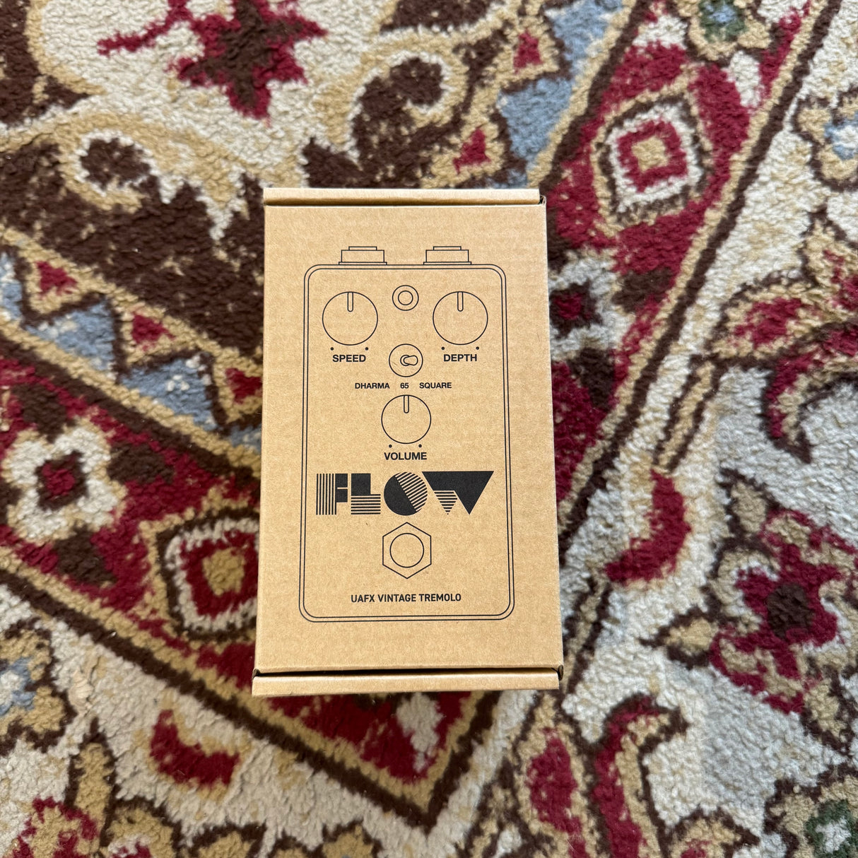 Universal Audio UAFX Flow Vintage Tremolo Pedal (Pre-Owned)