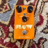 Universal Audio UAFX Flow Vintage Tremolo Pedal (Pre-Owned)