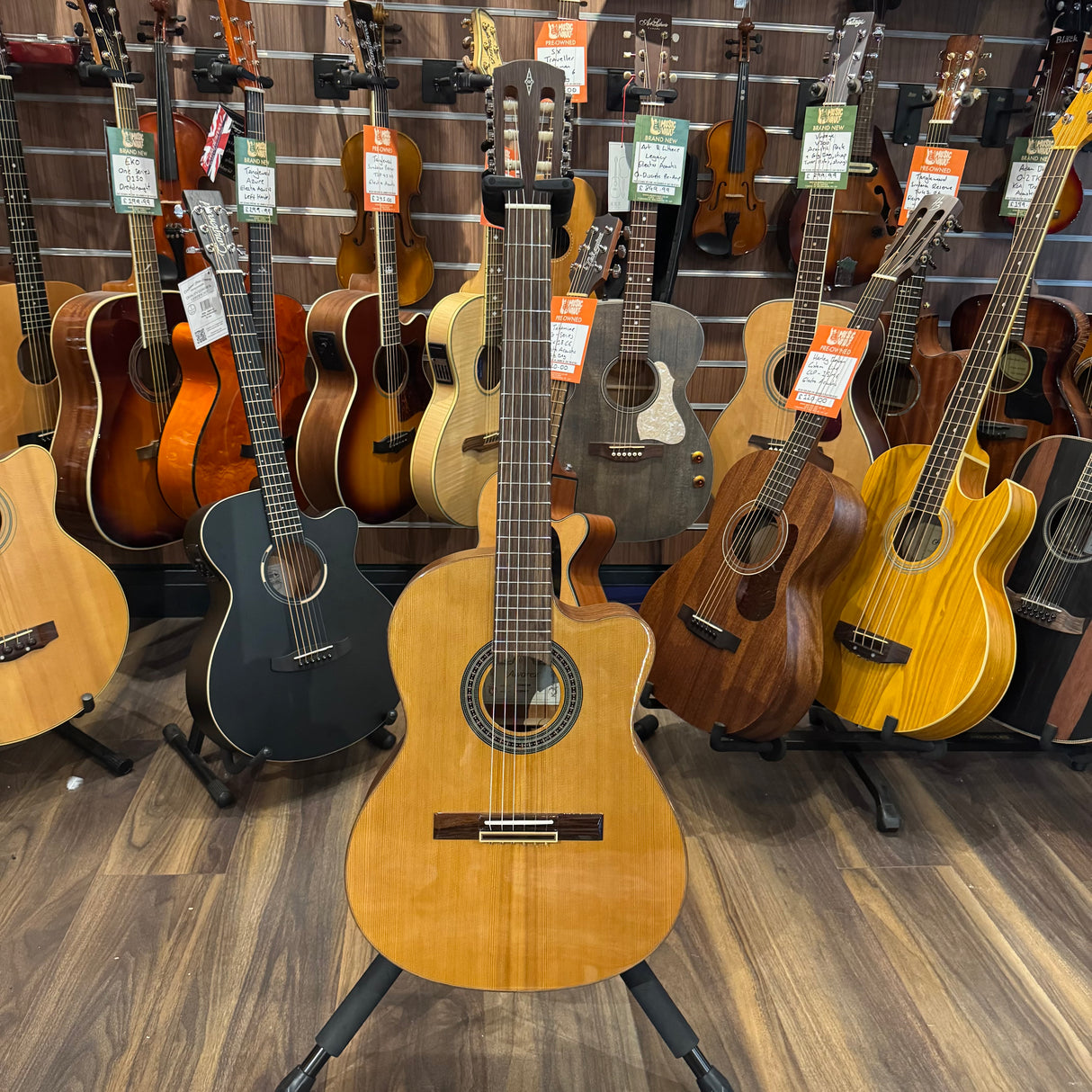 Alvarez Artist Series AC65HCE Electro Acoustic Classical (Pre-Owned)