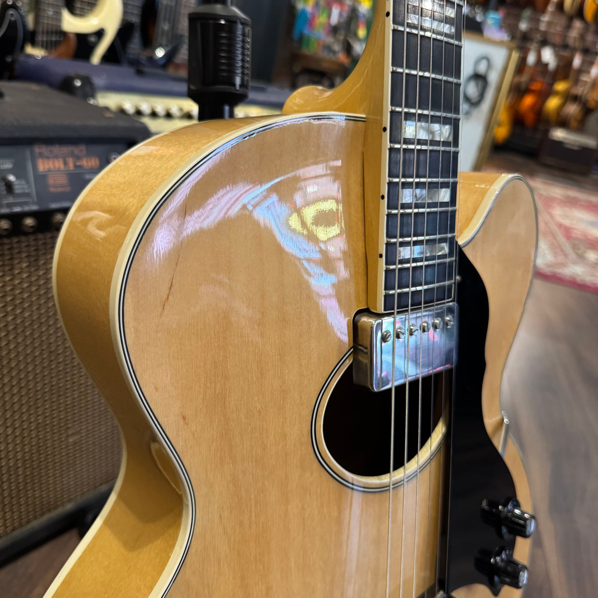 Hagstrom Jimmy Oval 1970's Archtop Jazz Guitar Natural (Pre-Owned)