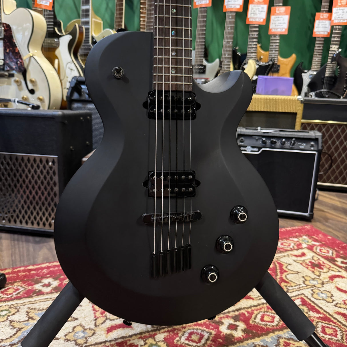 Yamaha AES520/D6 Baritone Electric Guitar Black (Pre-Owned)